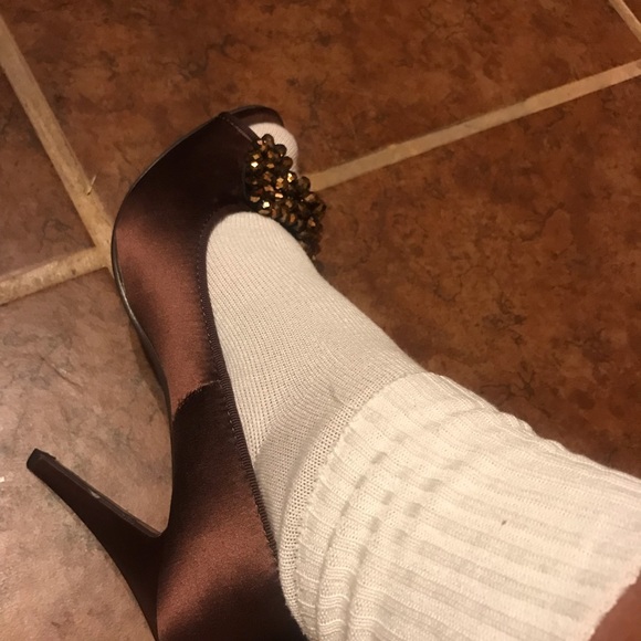 Chinese Laundry Pumps-Lyndon - Picture 11 of 11